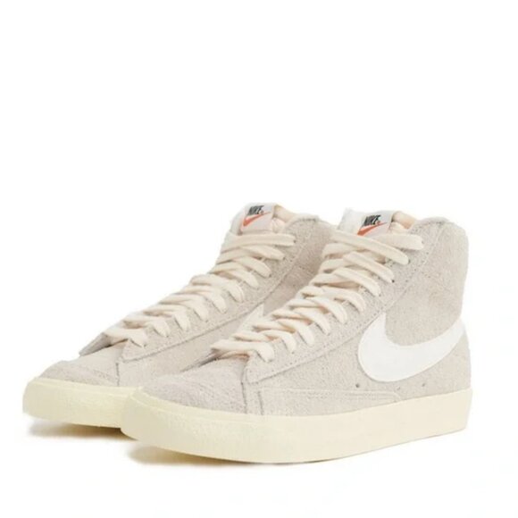 WOMEN'S Nike Blazer Mid 77 Vintage Light Bone Suede - SIZE 8 - Picture 1 of 7